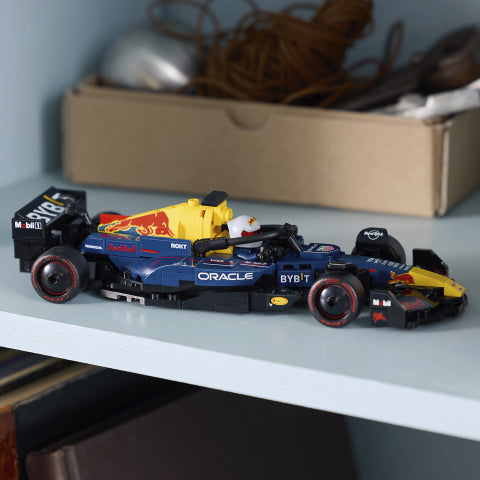 77243 Oracle Red Bull Racing RB20.. V29